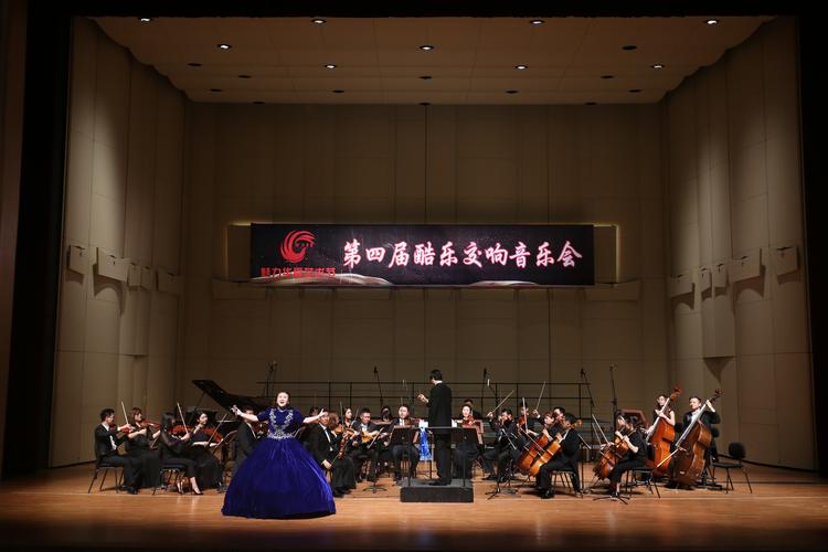 范围包括:组织文化艺术交流活动(不含营业性演出);承办展览展示活动